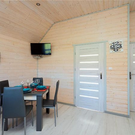 Domki Malibu Rusinowo  Extérieur photo
